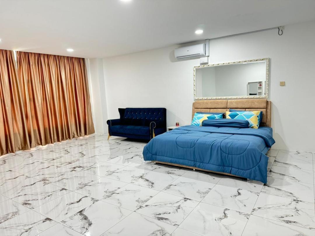 Annur Apartment Paka
